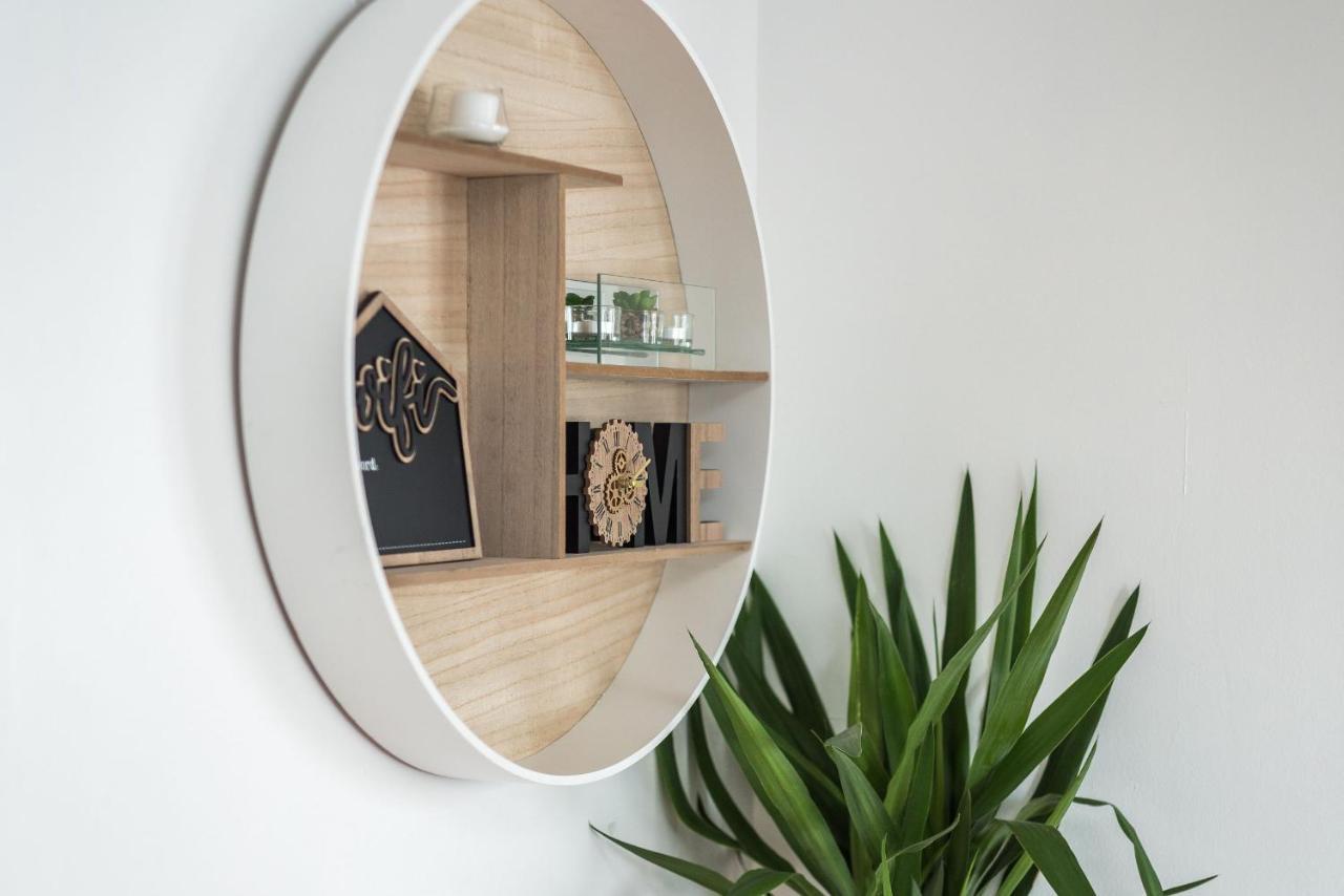 Modern Spacious 3 Bedroom City Centre Apartment - Free Parking - Private Balcony Édimbourg Extérieur photo